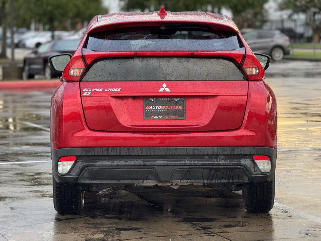 2020 Mitsubishi Eclipse Image 7