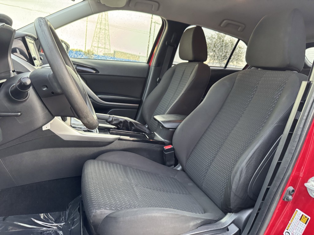 2020 Mitsubishi Eclipse Image 20