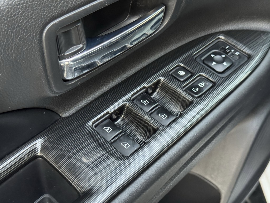 2019 Mitsubishi Outlander Image 20