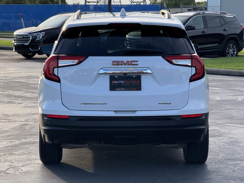 2023 GMC Terrain Image 6