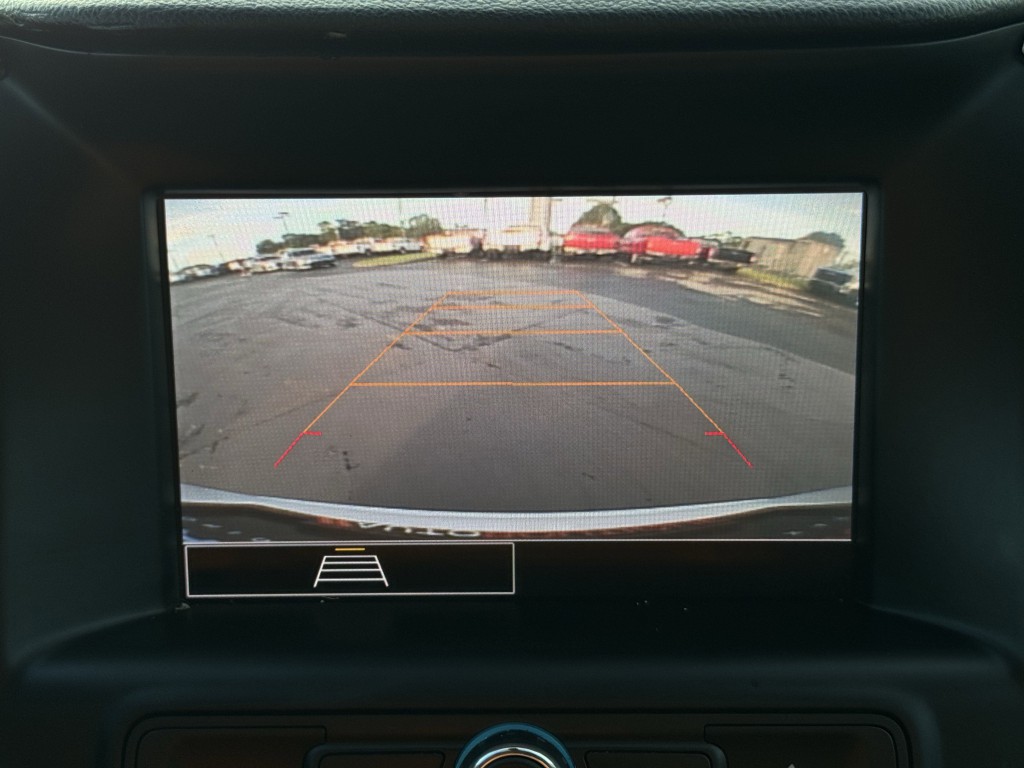 2023 GMC Terrain Image 18