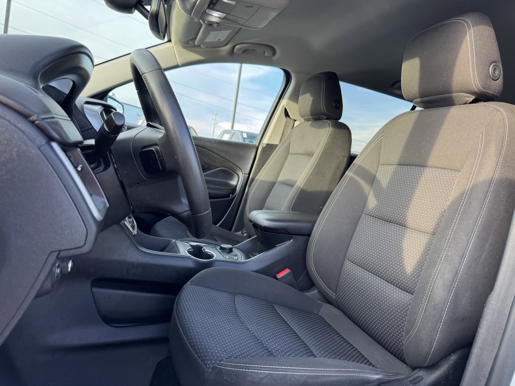 2023 GMC Terrain Image 20
