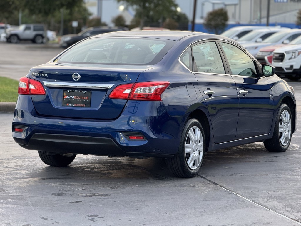 2019 Nissan Sentra Image 9