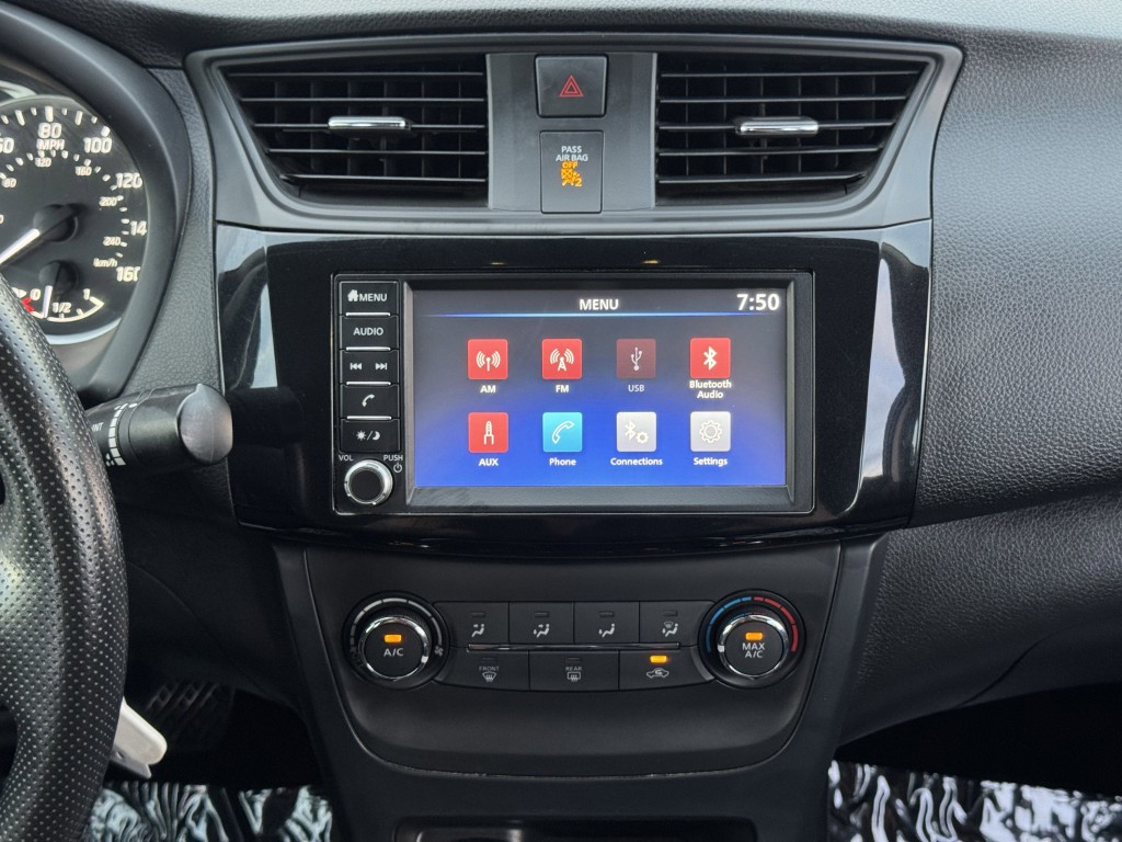 2019 Nissan Sentra Image 17