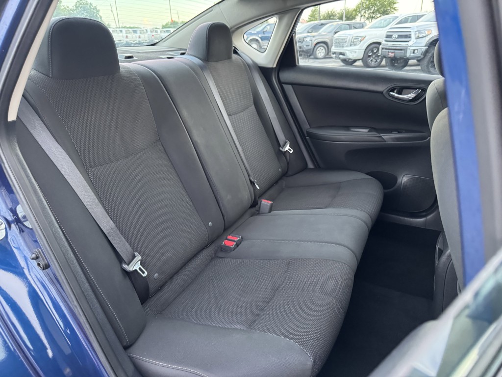2019 Nissan Sentra Image 23
