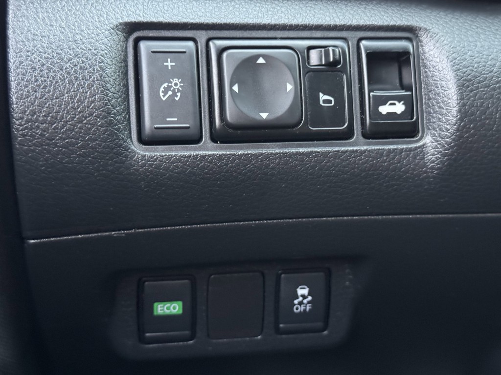 2019 Nissan Sentra Image 25