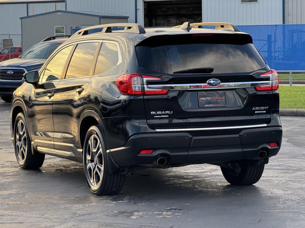 2024 Subaru Ascent Image 8