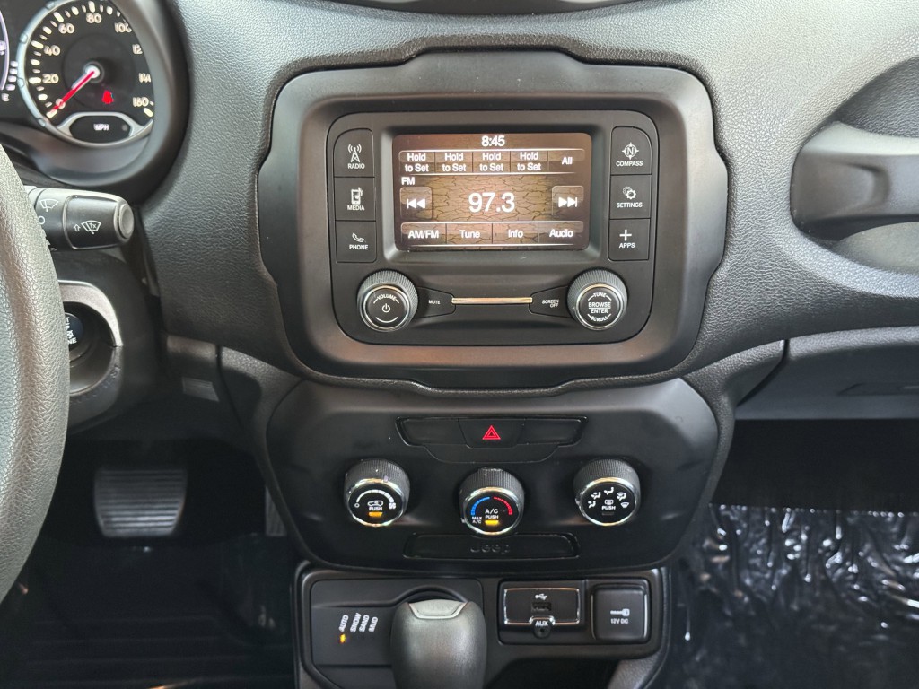 2019 Jeep Renegade Image 17