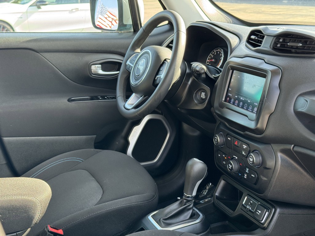 2021 Jeep Renegade Image 12