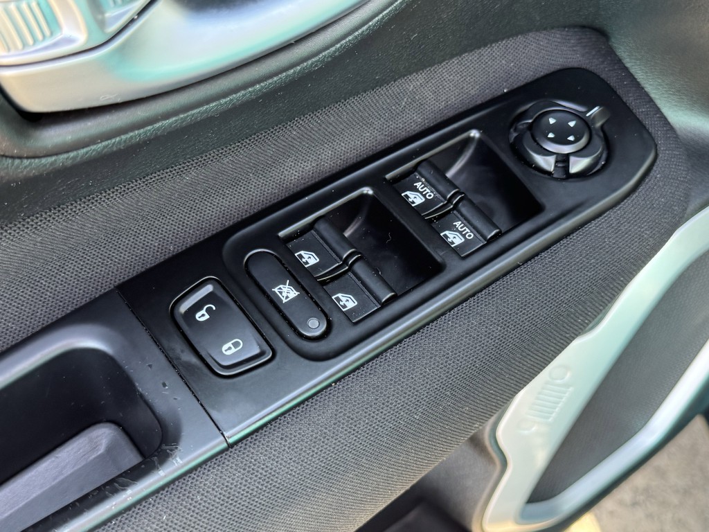 2021 Jeep Renegade Image 19