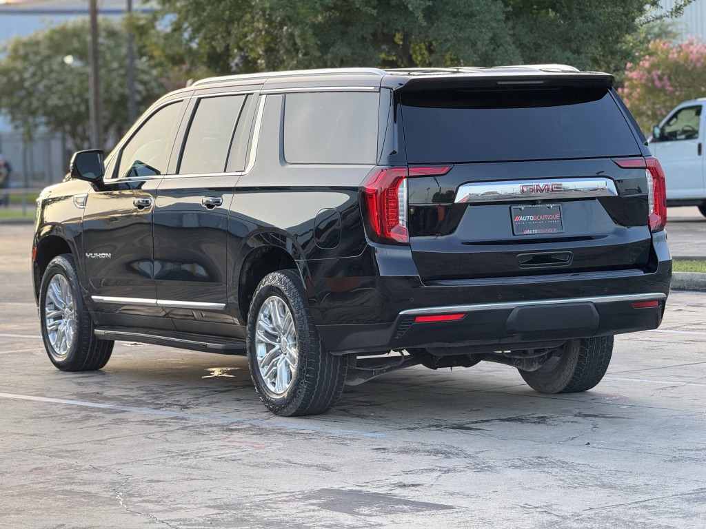 2022 GMC Yukon Image 10