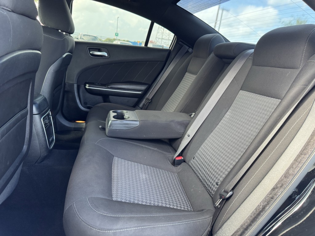 2022 Dodge Charger Image 23