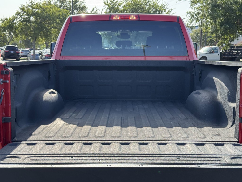 2024 RAM 2500 Image 12