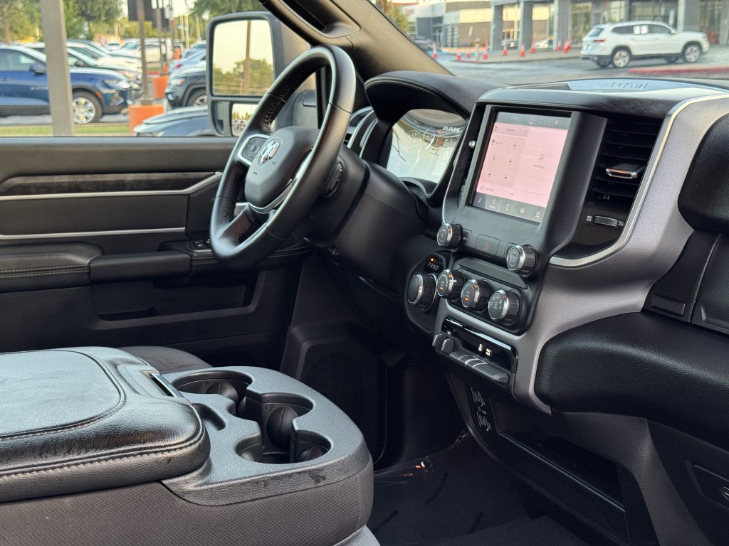 2024 RAM 2500 Image 12