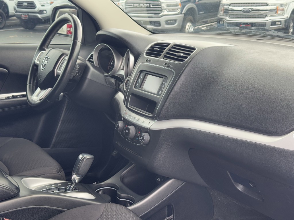 2012 Dodge Journey Image 10