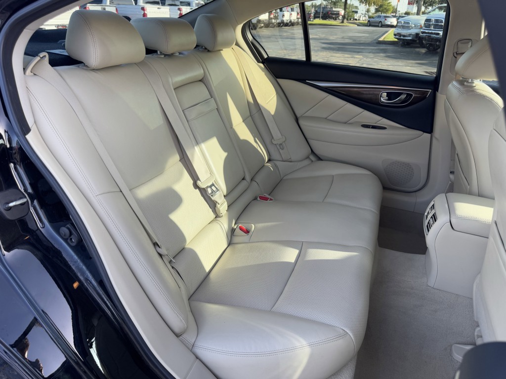 2018 INFINITI Q50 Image 28