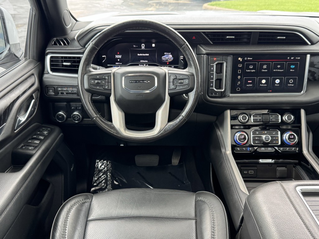 2022 GMC Yukon Image 15