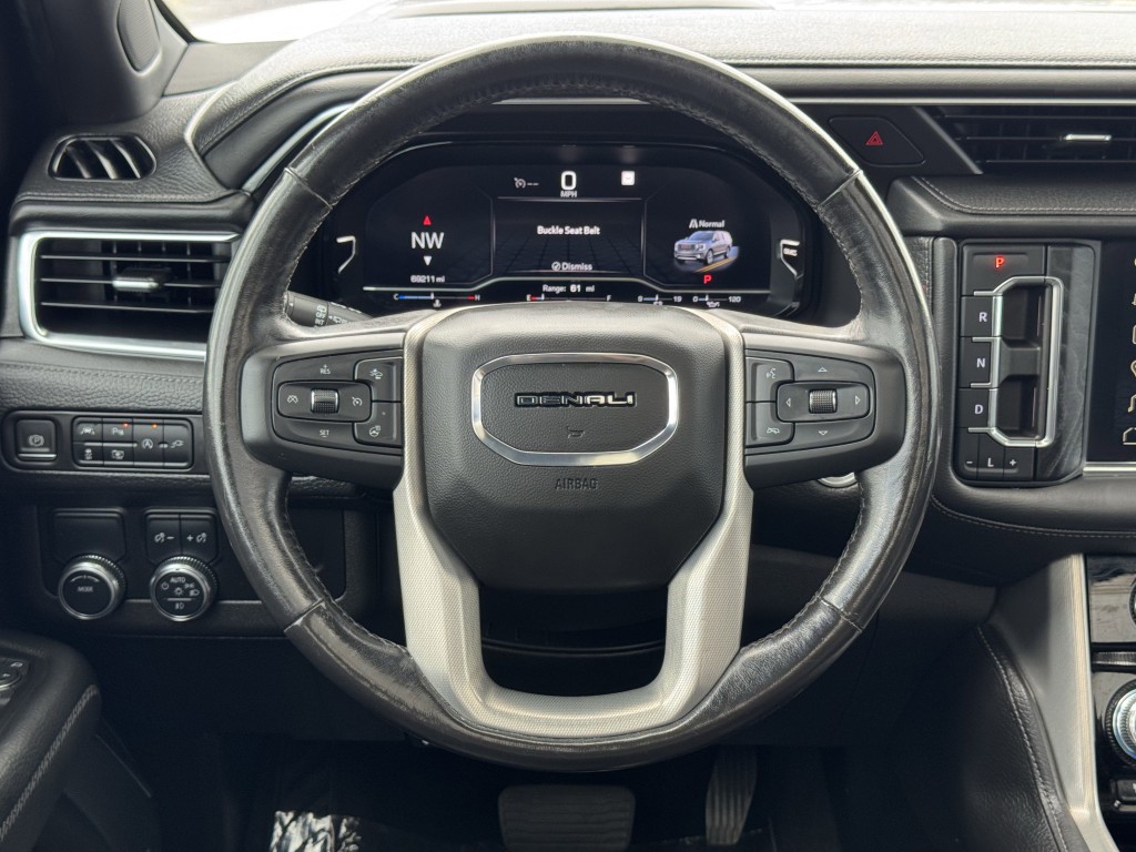 2022 GMC Yukon Image 16