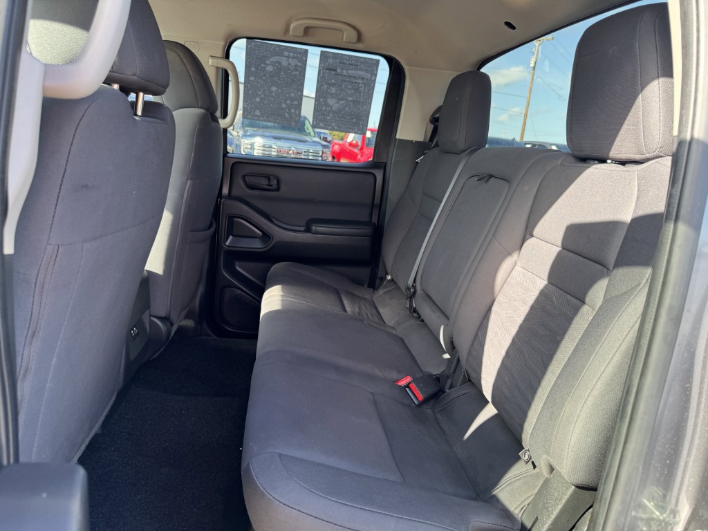 2022 Nissan Frontier Image 27
