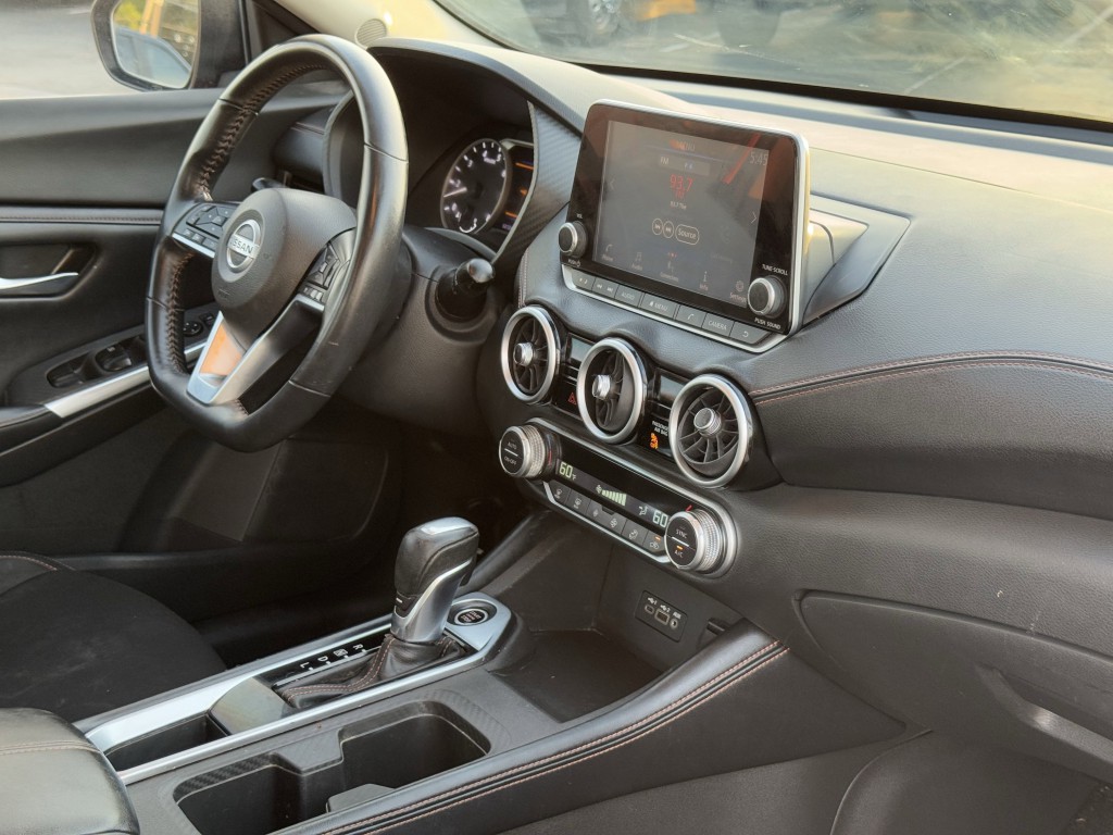 2020 Nissan Sentra Image 13