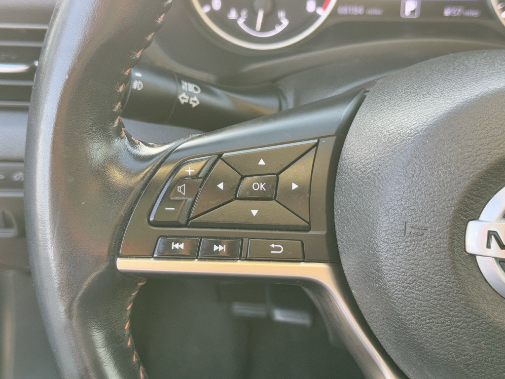 2020 Nissan Sentra Image 16