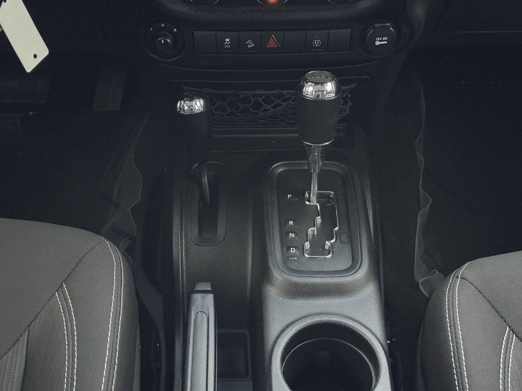 2018 Jeep Wrangler Image 20