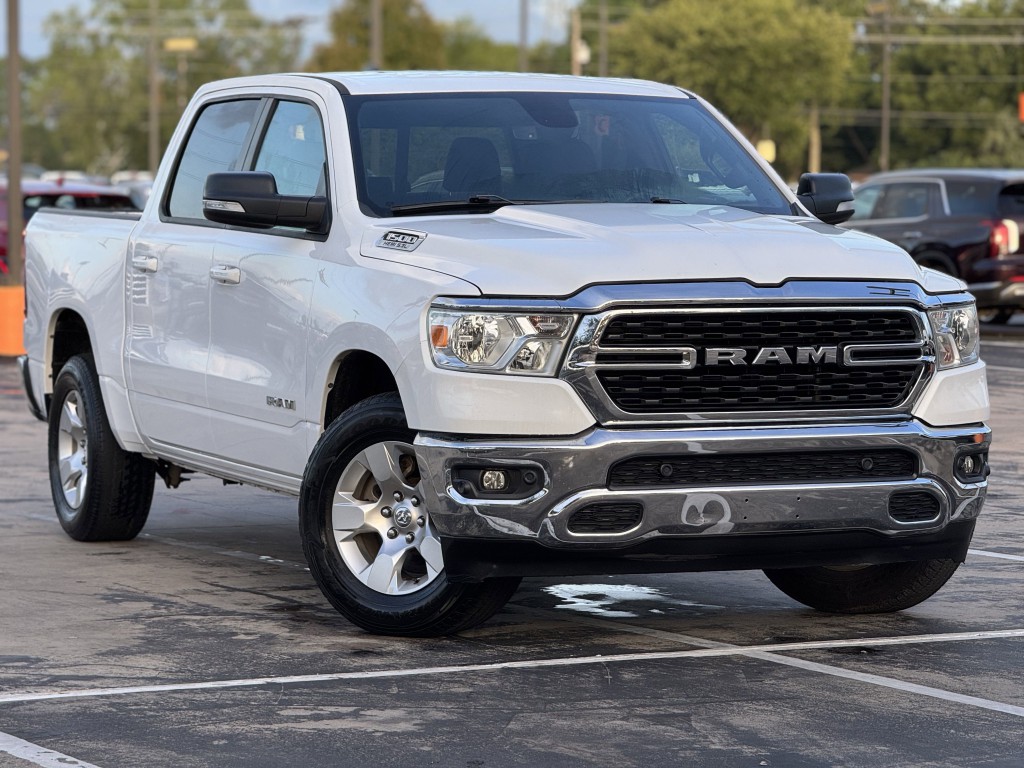 2022 RAM 1500 Image 3