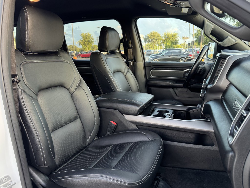 2022 RAM 1500 Image 24