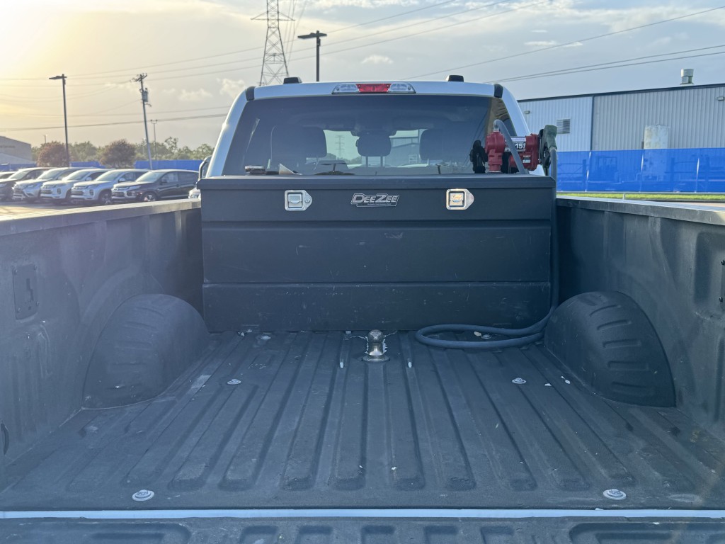 2023 Ford F-350 Image 8