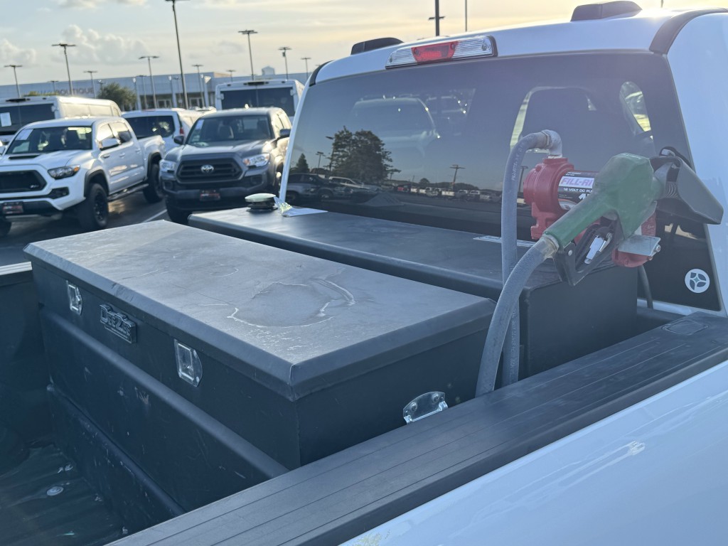 2023 Ford F-350 Image 9