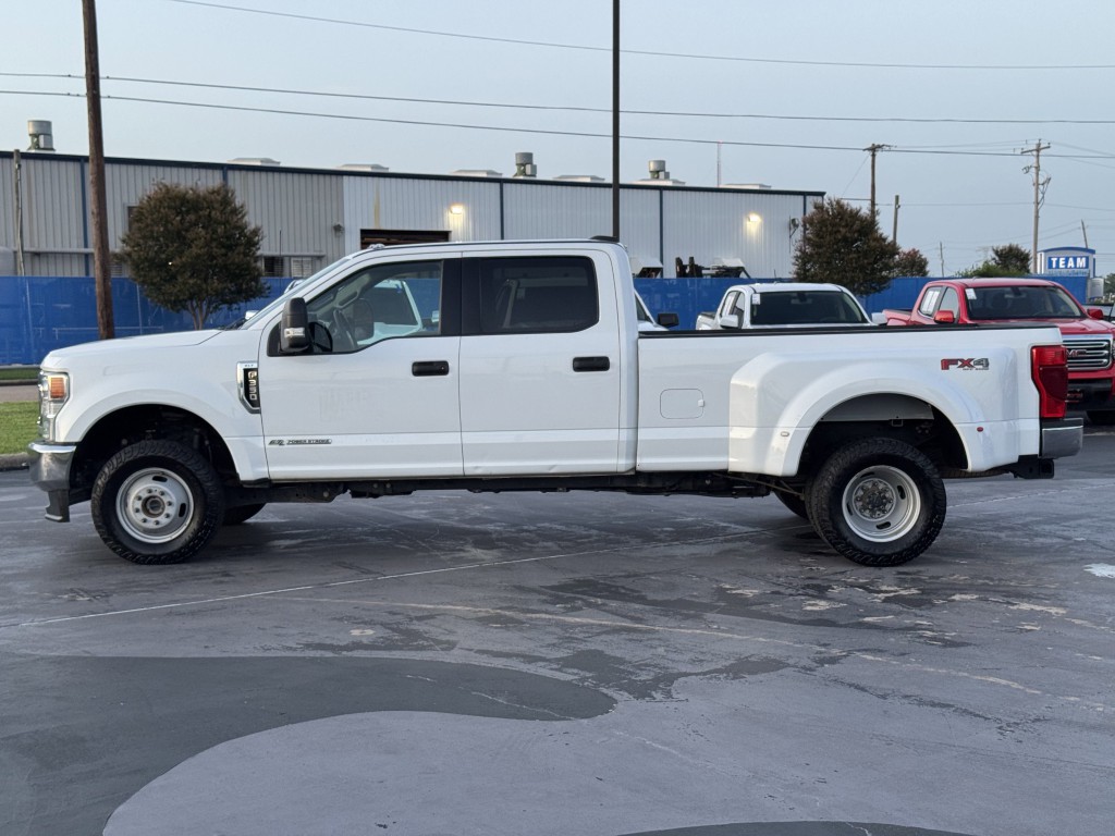 2022 Ford F-350 Image 10
