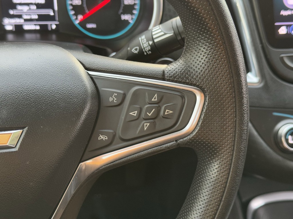 2020 Chevrolet Malibu Image 17