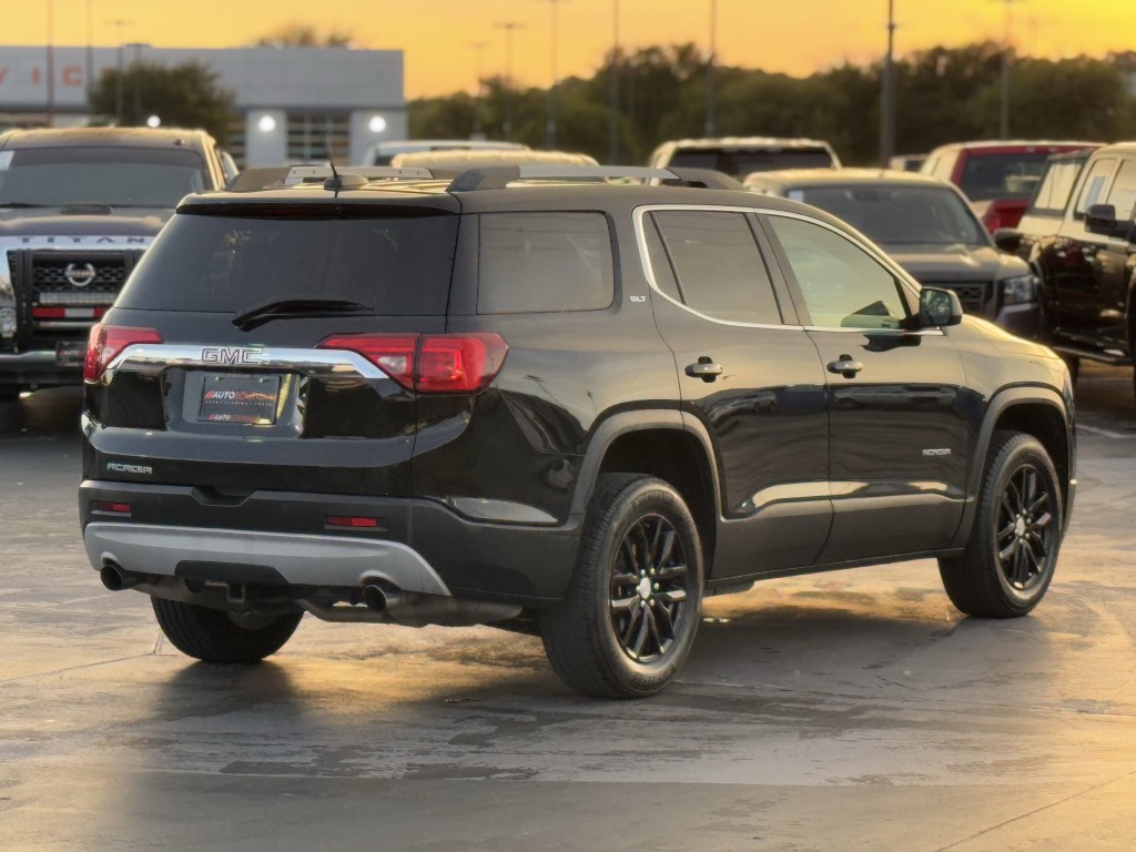 2019 GMC Acadia Image 10