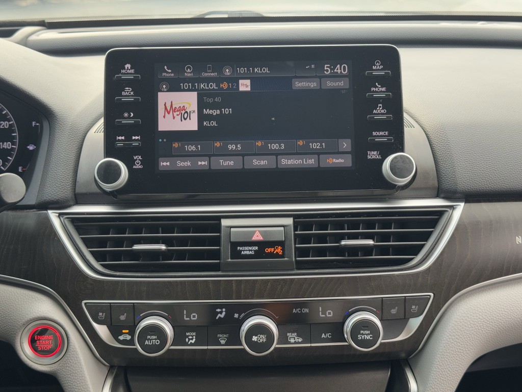 2018 Honda Accord Image 19