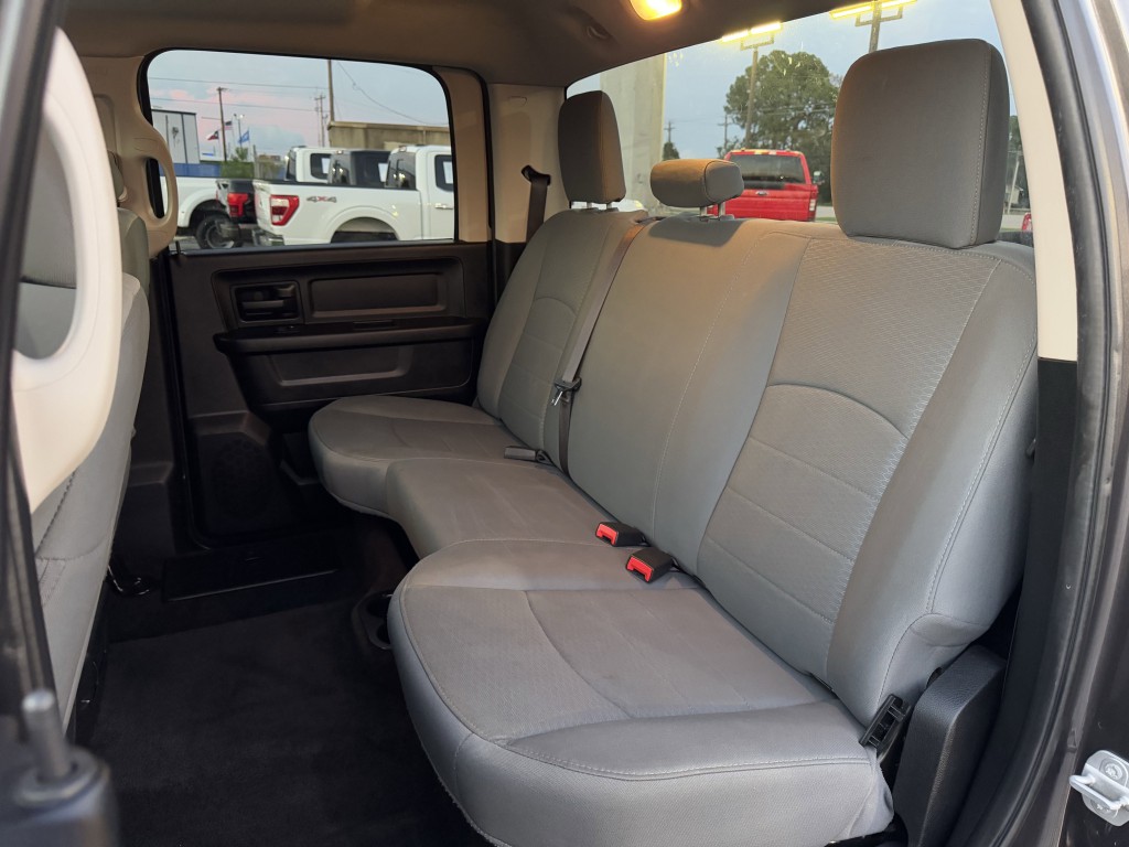2017 RAM 1500 Image 26