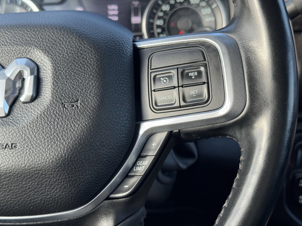 2022 RAM 2500 Image 15