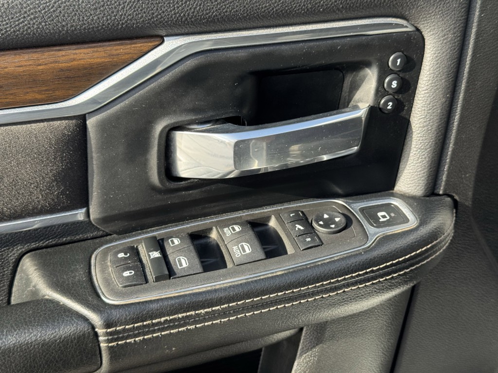 2022 RAM 2500 Image 20