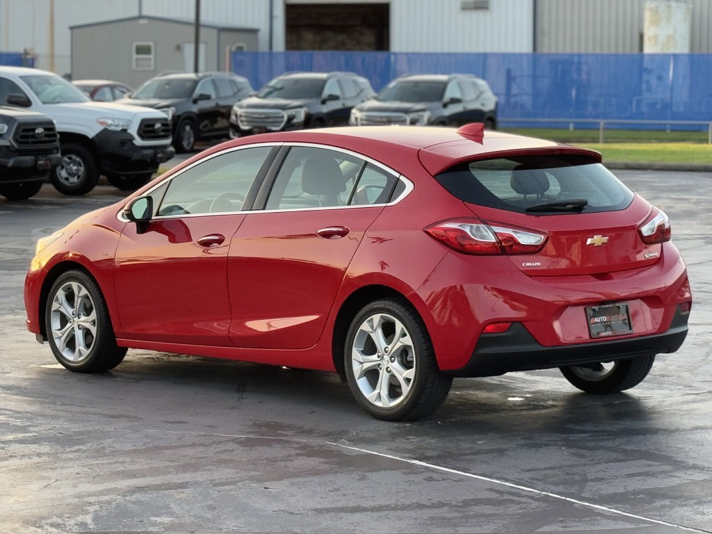 2018 Chevrolet Cruze Image 9