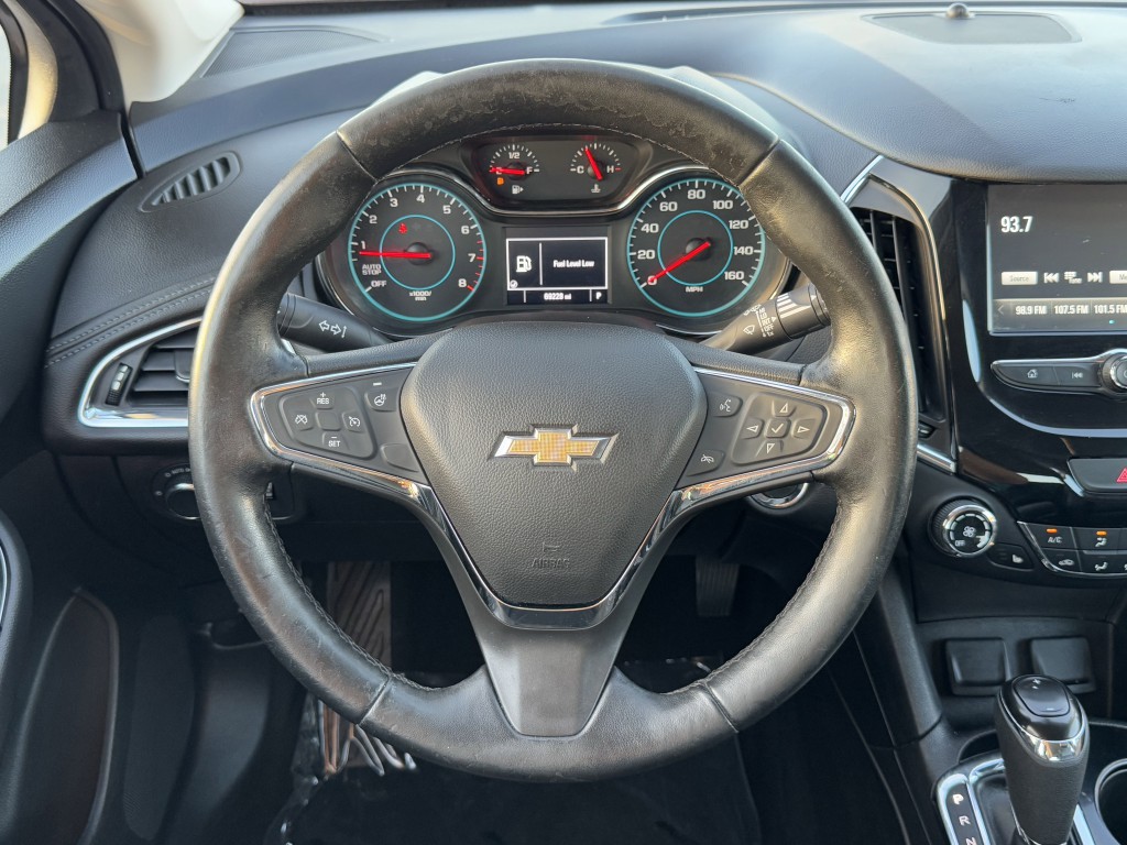2018 Chevrolet Cruze Image 15