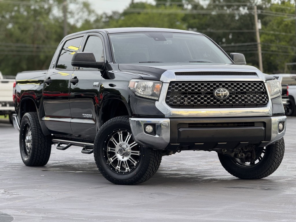 2021 Toyota Tundra Image 3