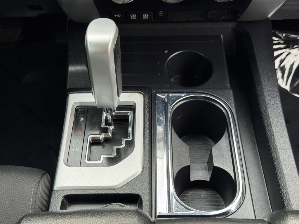2021 Toyota Tundra Image 21