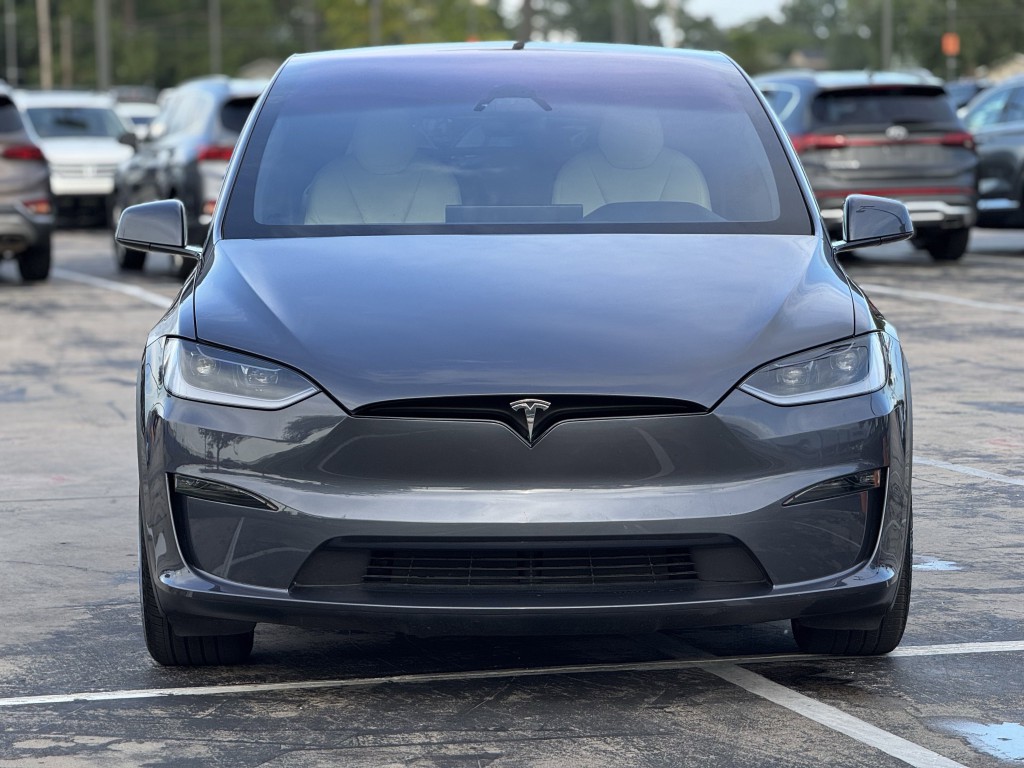 2023 Tesla Model X Image 6