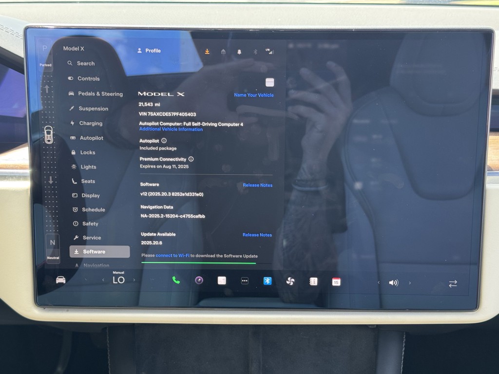 2023 Tesla Model X Image 21