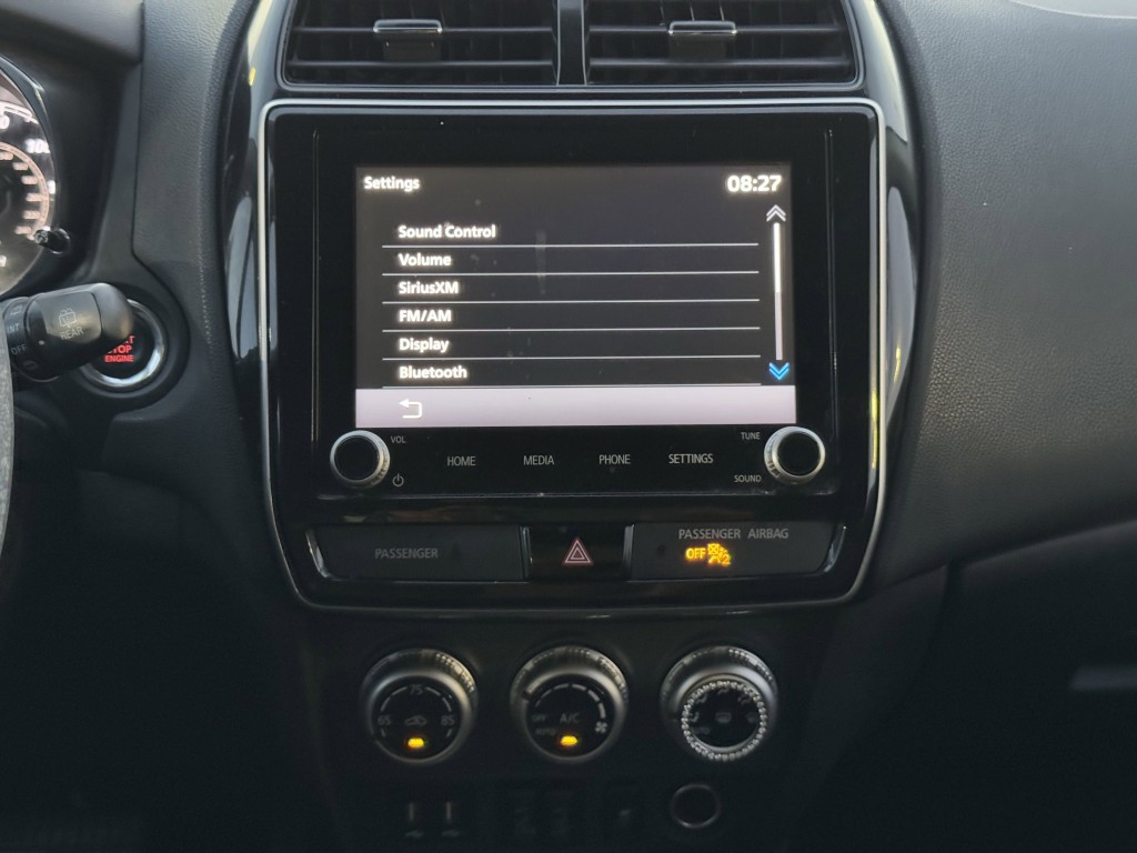 2020 Mitsubishi Outlander Image 13