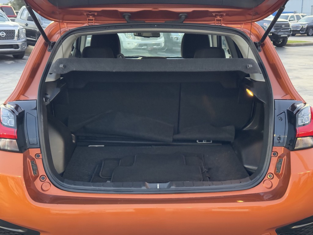 2020 Mitsubishi Outlander Image 18