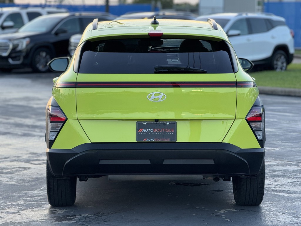 2024 Hyundai Kona Image 8