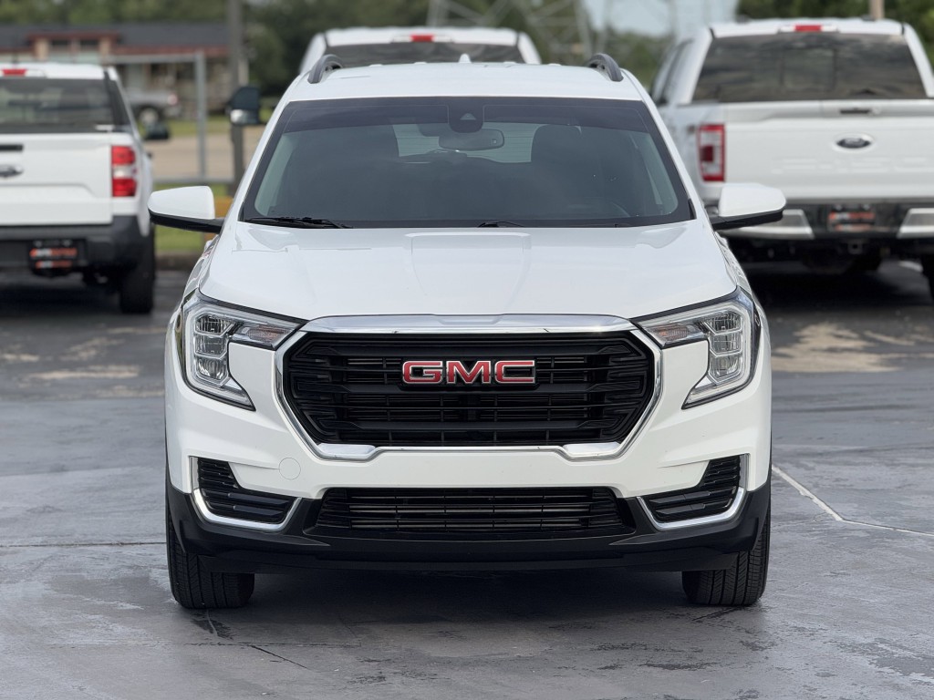 2023 GMC Terrain Image 5