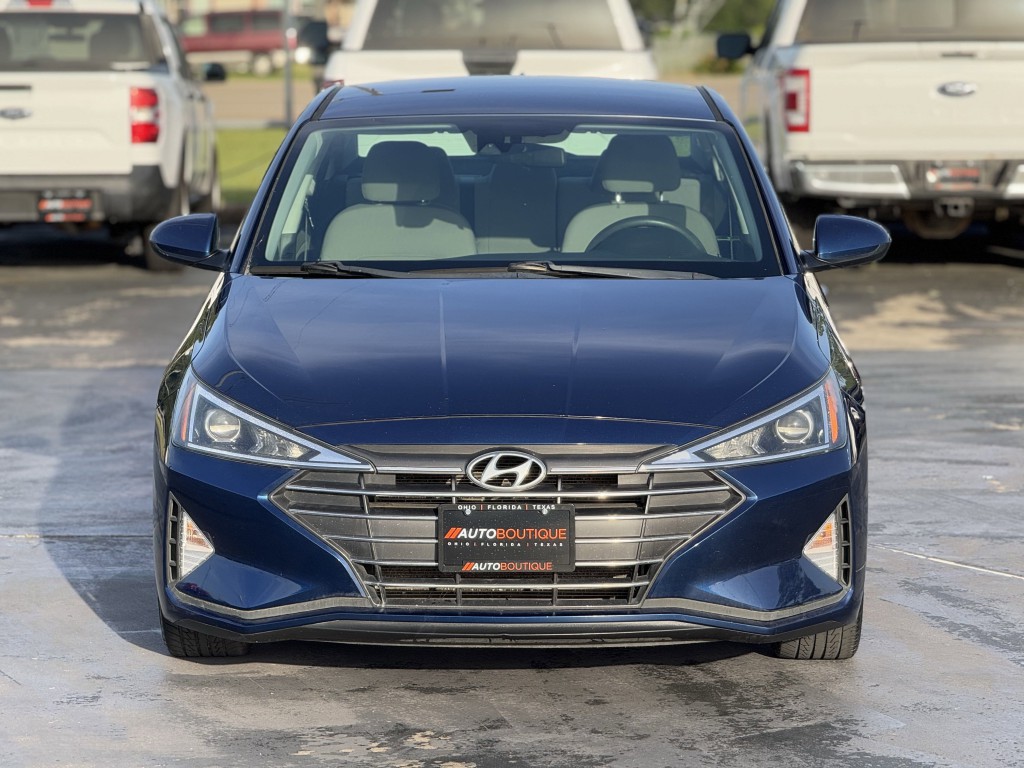 2020 Hyundai Elantra Image 5