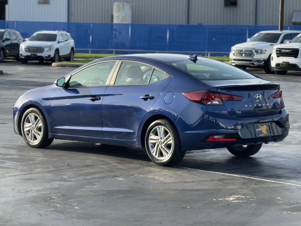 2020 Hyundai Elantra Image 9