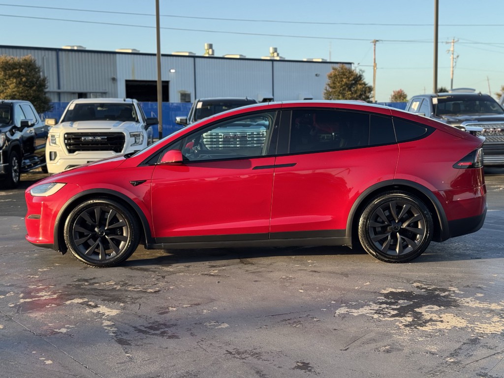 2022 Tesla Model X Image 11